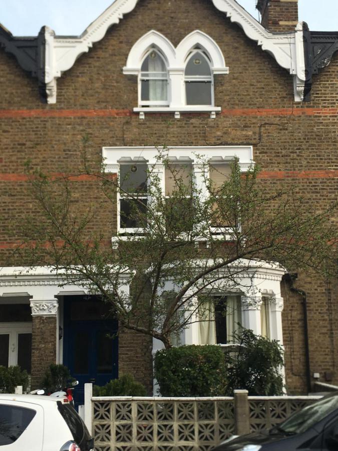 Victoria Dwellings Bed and Breakfast Londen Buitenkant foto